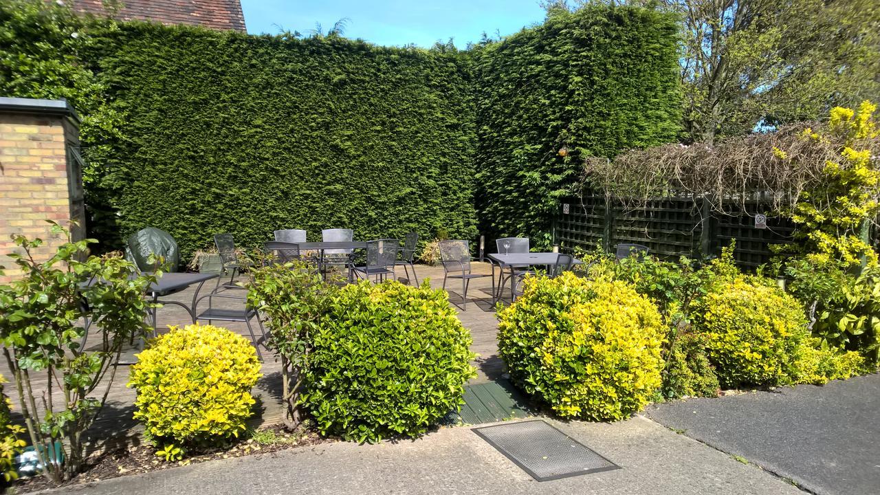 Baker Arms Hotell Hertford Exteriör bild