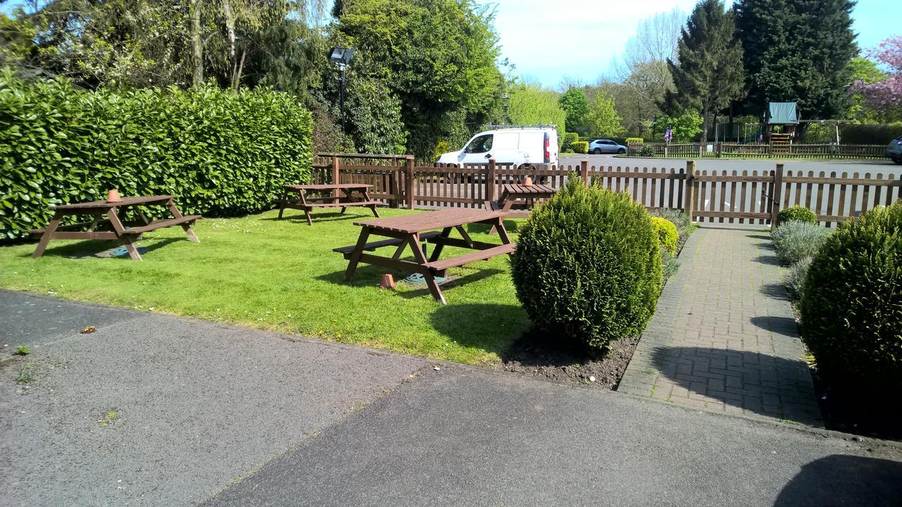 Baker Arms Hotell Hertford Exteriör bild